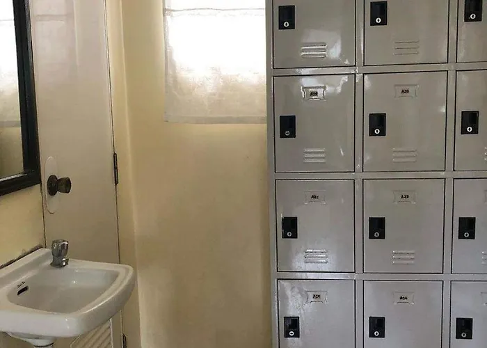 Residencia Skya Hostel