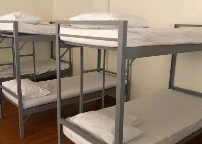 Hostel Residencia Skya *